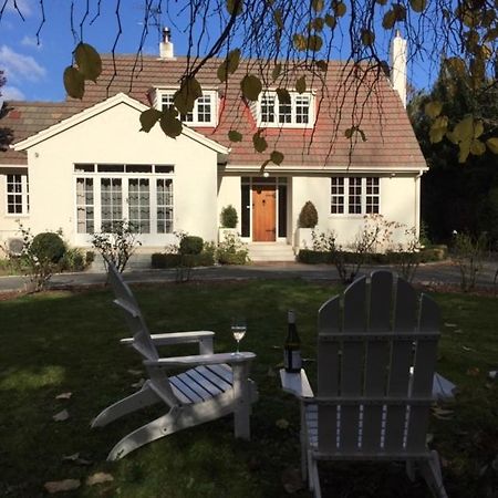 Number41 Bed + Breakfast Bed & Breakfast Blenheim Bagian luar foto