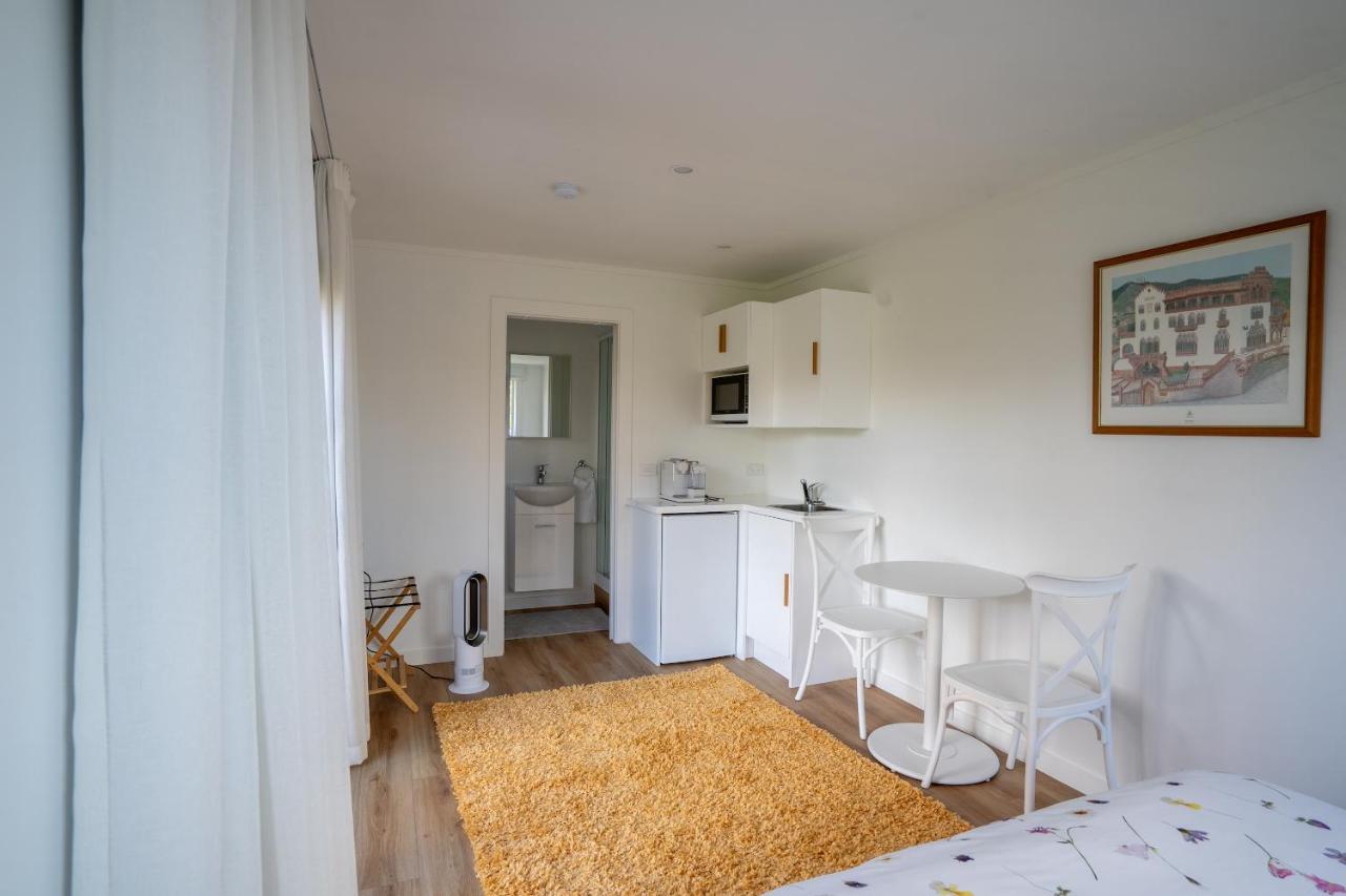 Number41 Bed + Breakfast Bed & Breakfast Blenheim Bagian luar foto