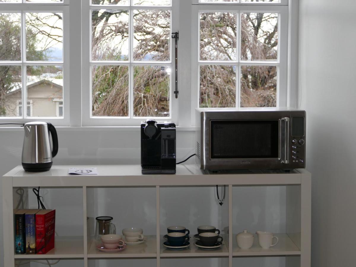 Number41 Bed + Breakfast Bed & Breakfast Blenheim Bagian luar foto